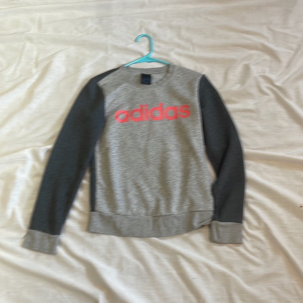 Adidas crewneck